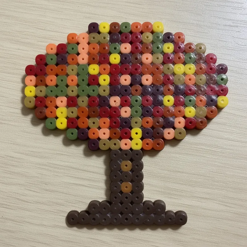 Autumn tree beaded in fuse beads, 29x29 pegs
