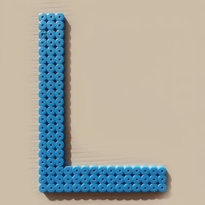 Letter L beaded in fuse beads, 29x29 pegs