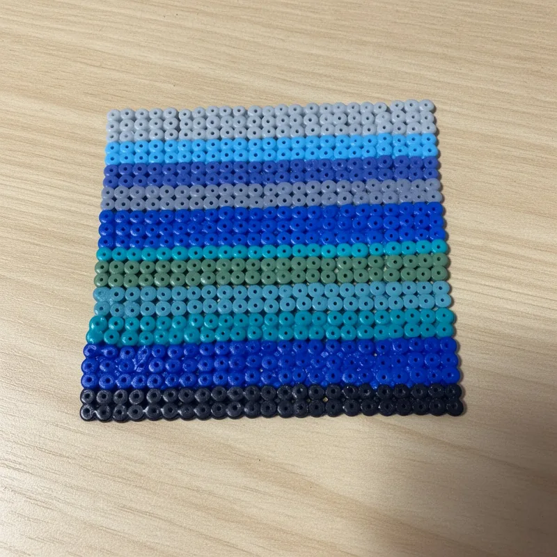 Ocean gradient beaded in fuse beads, 29x29 pegs
