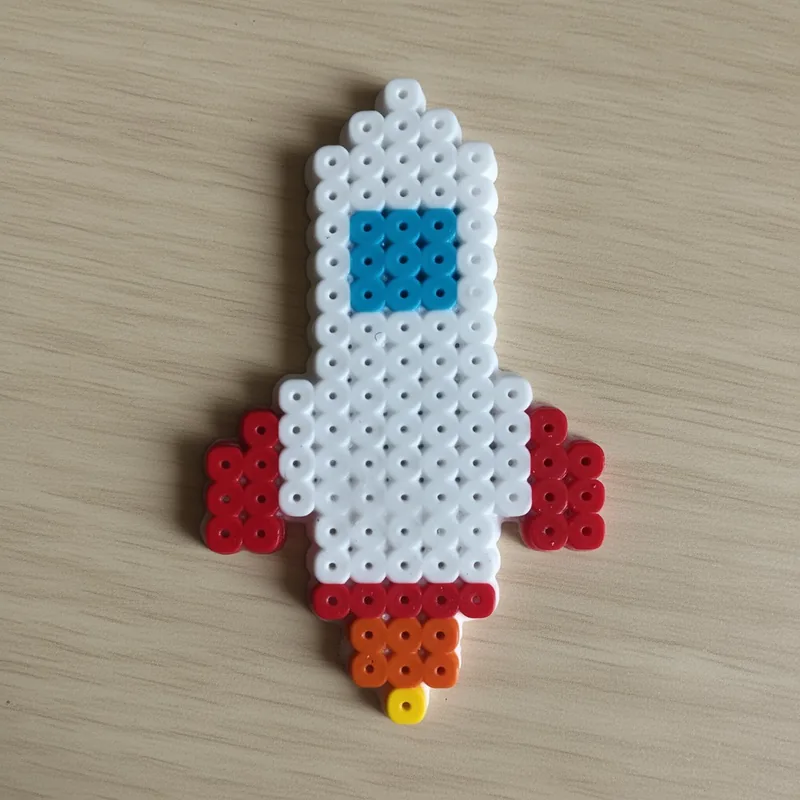 Rocket beaded in fuse beads, 29x29 pegs
